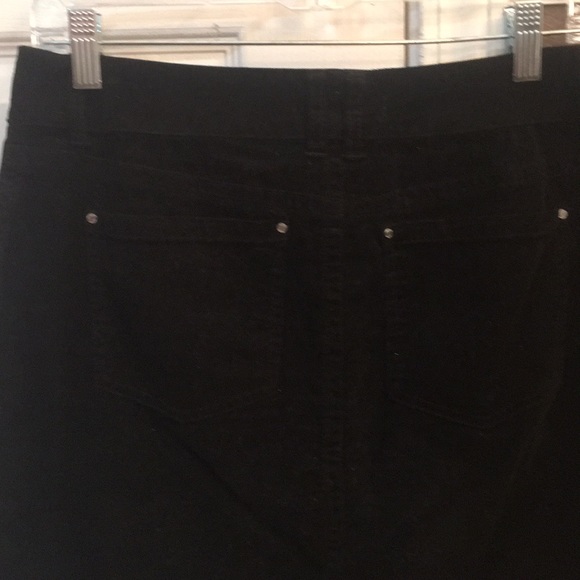 Black Corduroy Skirt - Picture 4 of 5